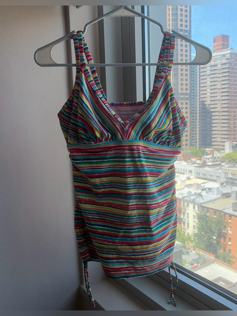 Athleta Rainbow Striped Tankini Swim Top Size 34D/DD